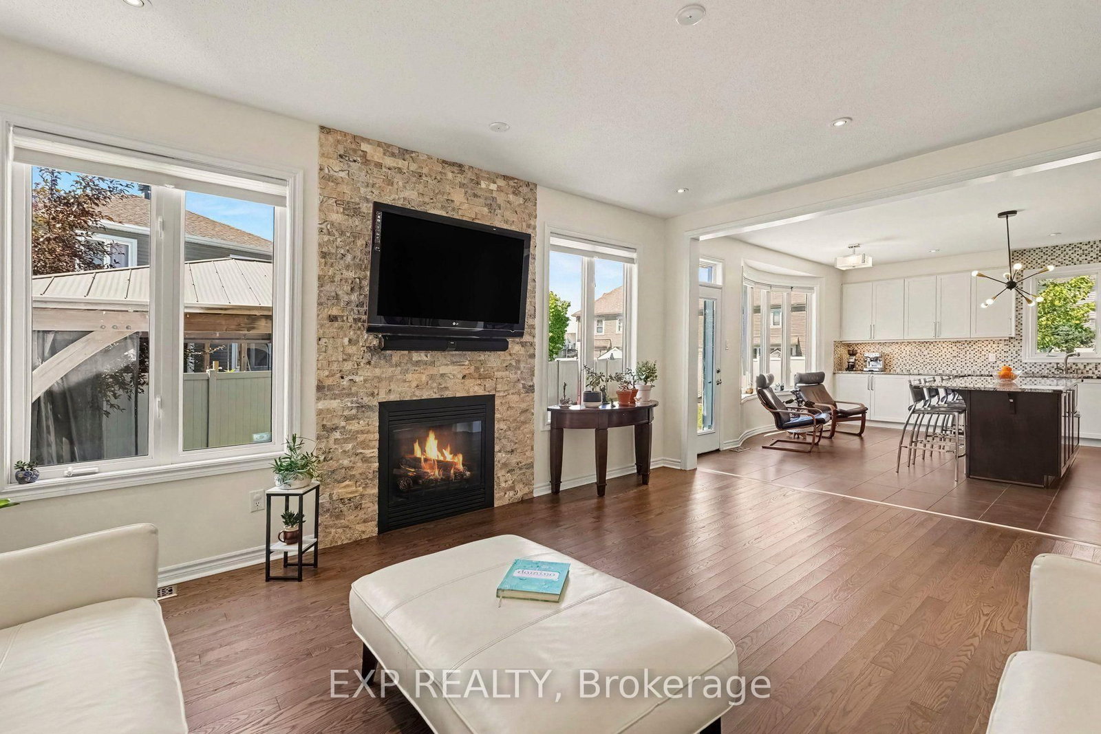 39 Pondhawk Way • Ottawa, ON photo 11