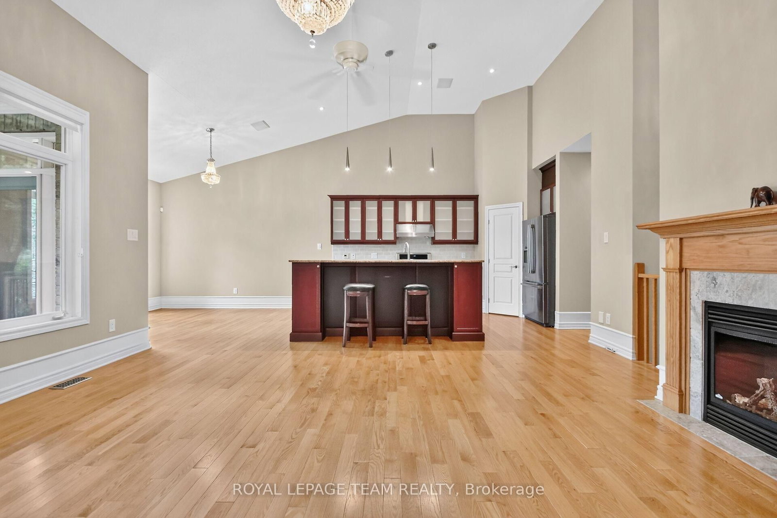 201 Trailgate Street • Ottawa, ON photo 11