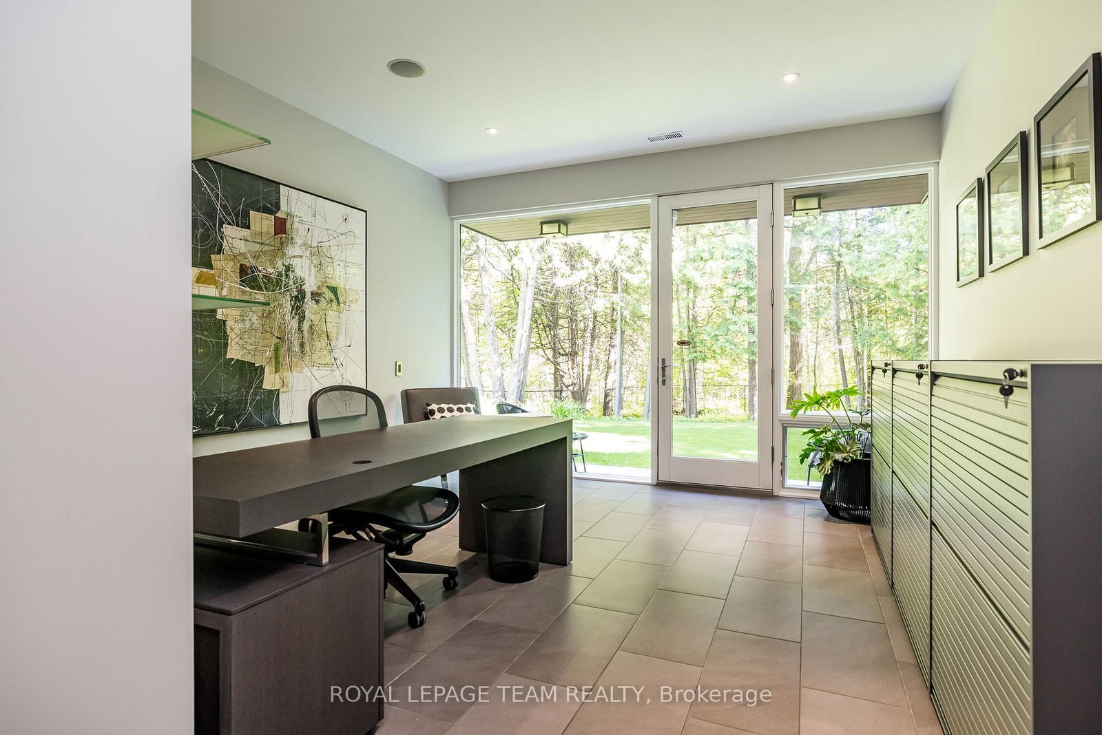 14 Kanata Rockeries Private • Ottawa, ON photo 36