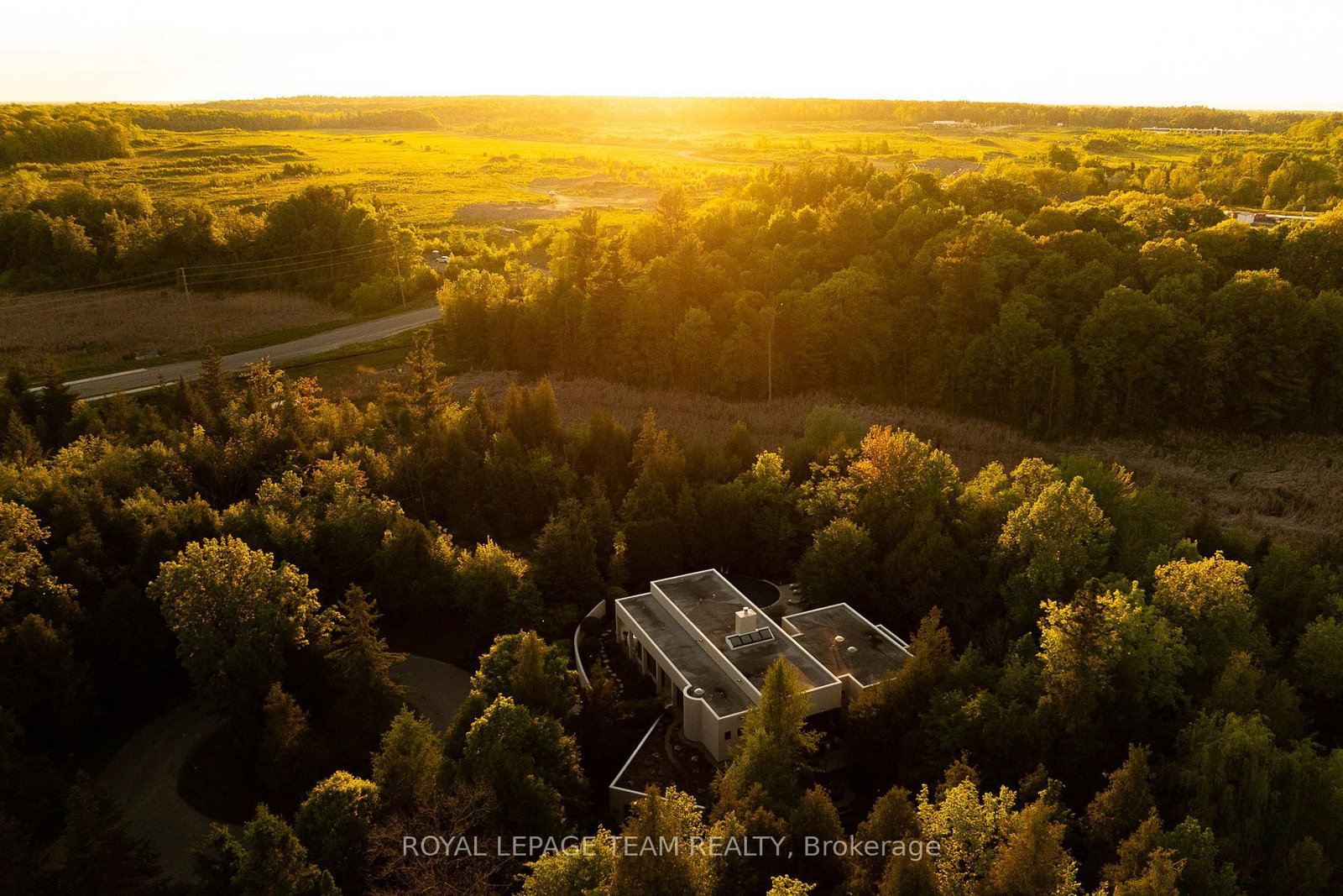 14 Kanata Rockeries Private • Ottawa, ON photo 39
