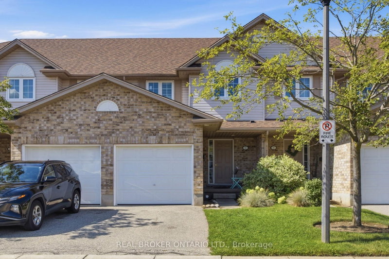5 - 31 Schroder Crescent