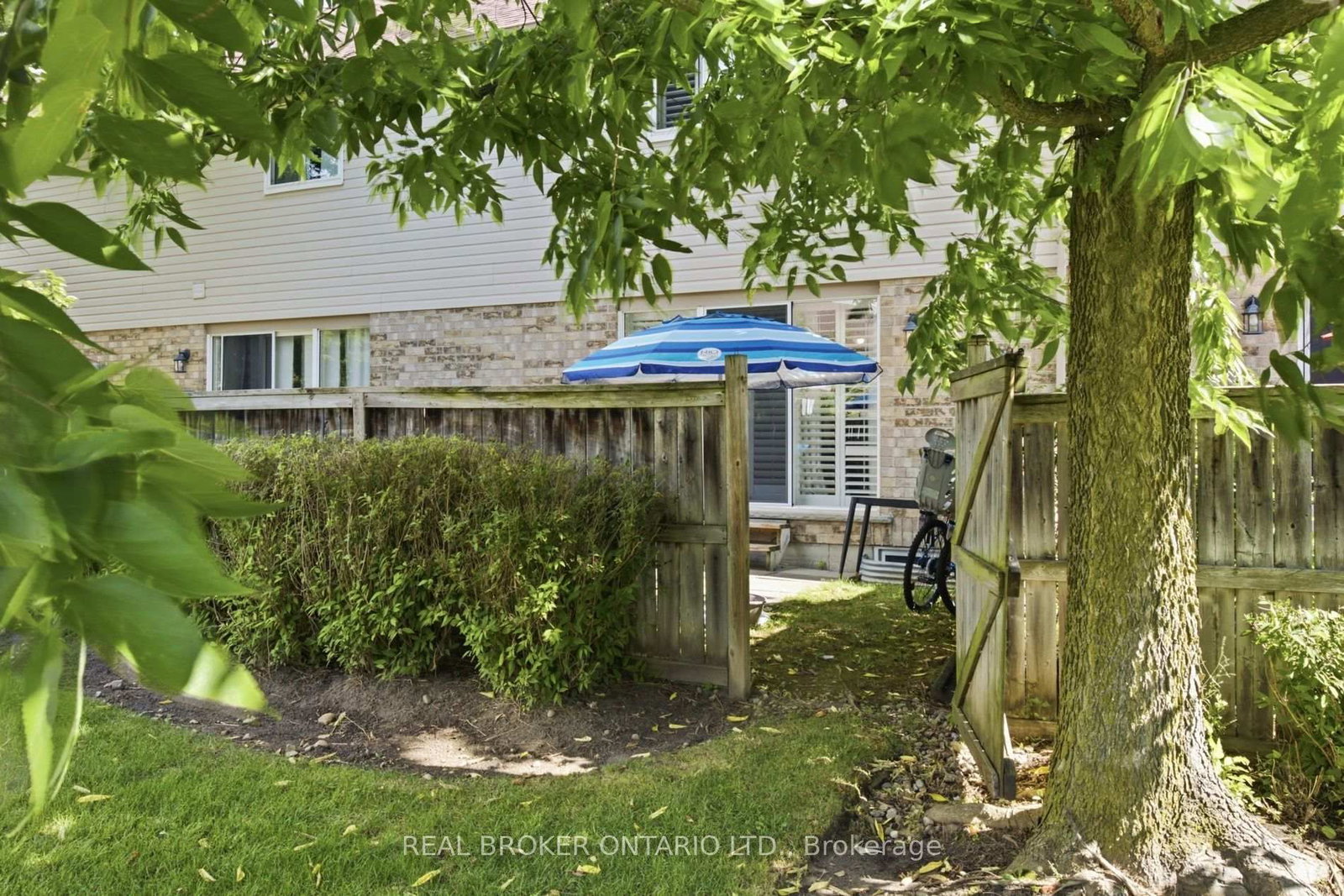 31 Schroder Crescent • #5 • Guelph, ON photo 40