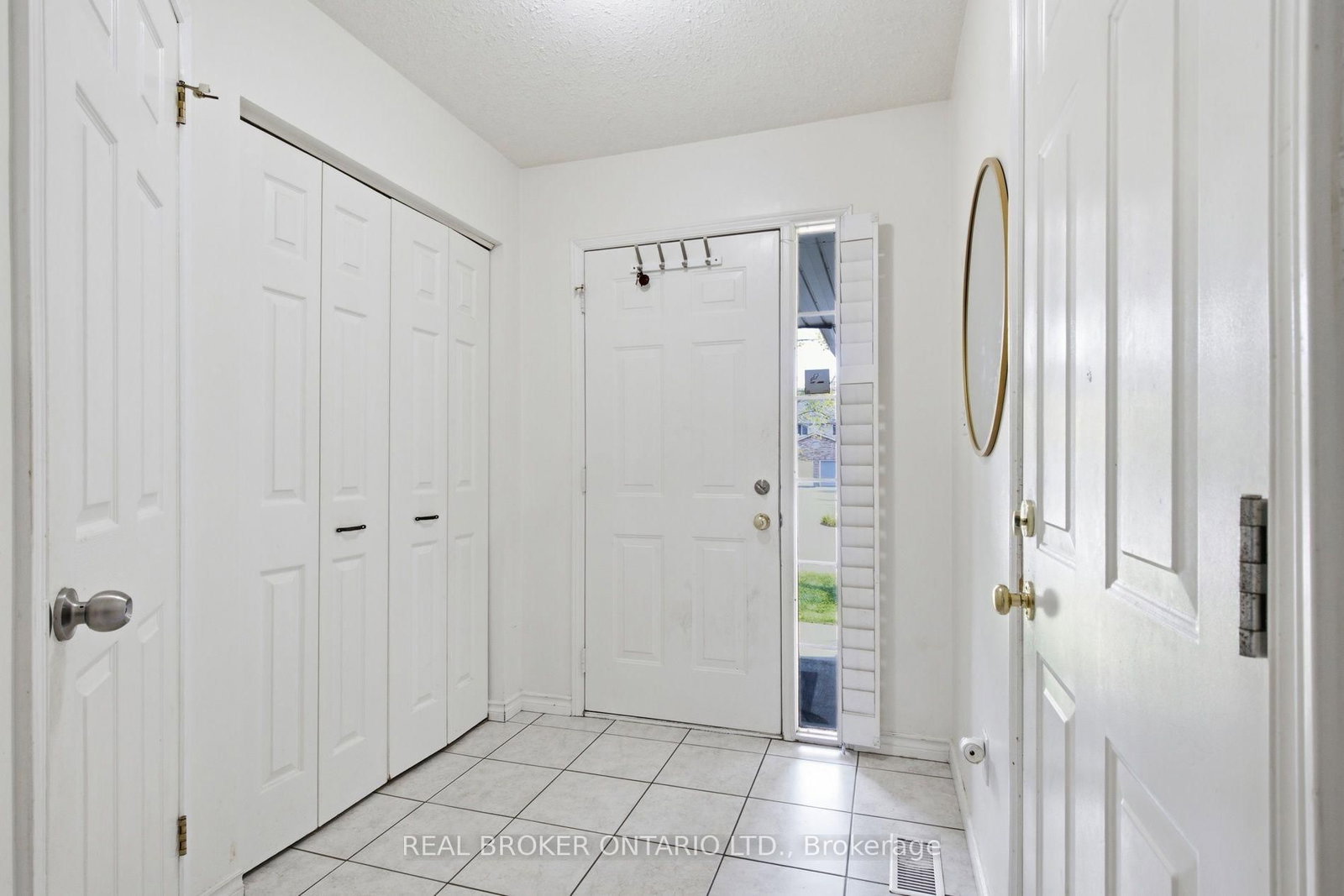 31 Schroder Crescent • #5 • Guelph, ON photo 8