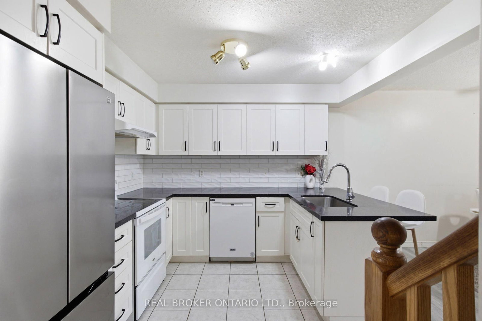 31 Schroder Crescent • #5 • Guelph, ON photo 9