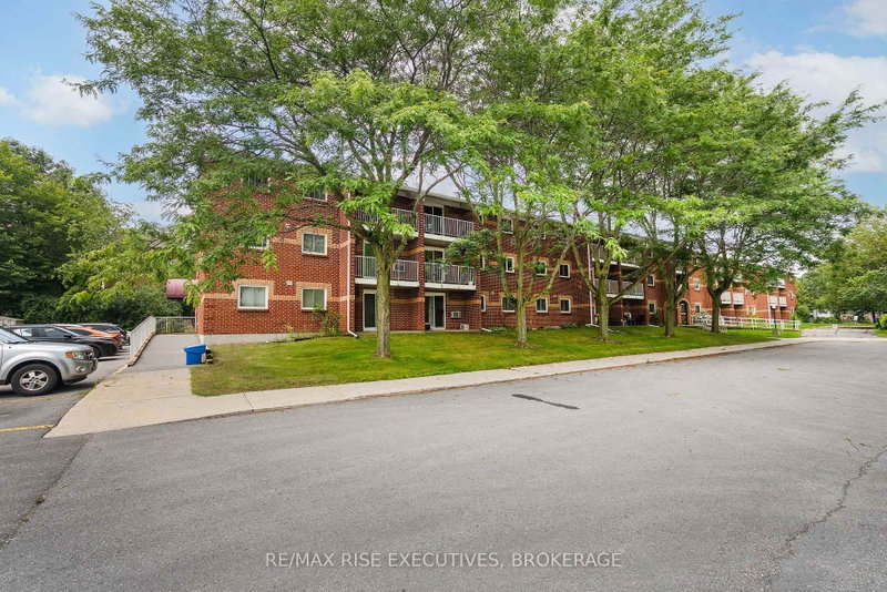 305 - 561 Armstrong Road