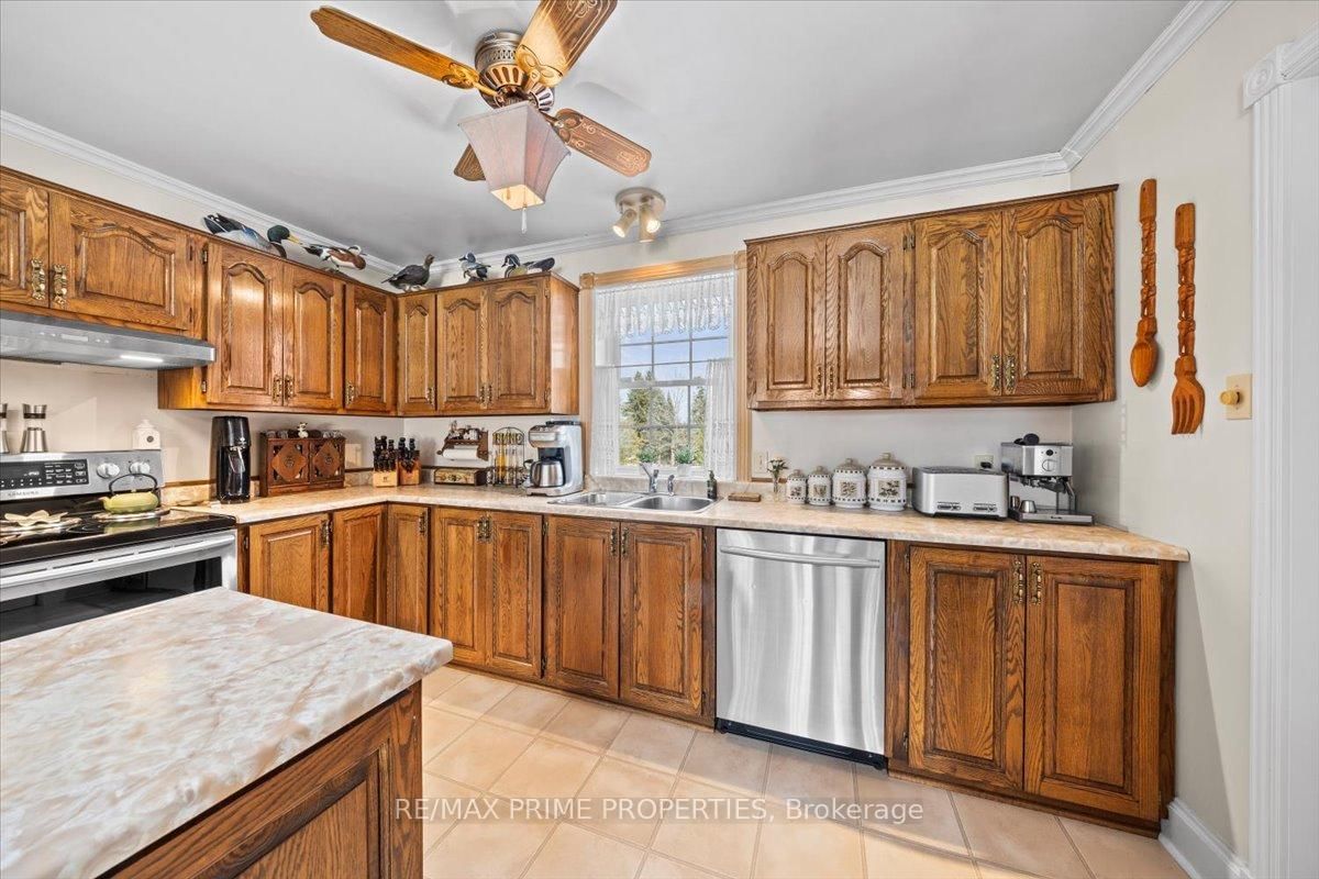 1530 Royal Orchard Drive • Ottawa, ON photo 12