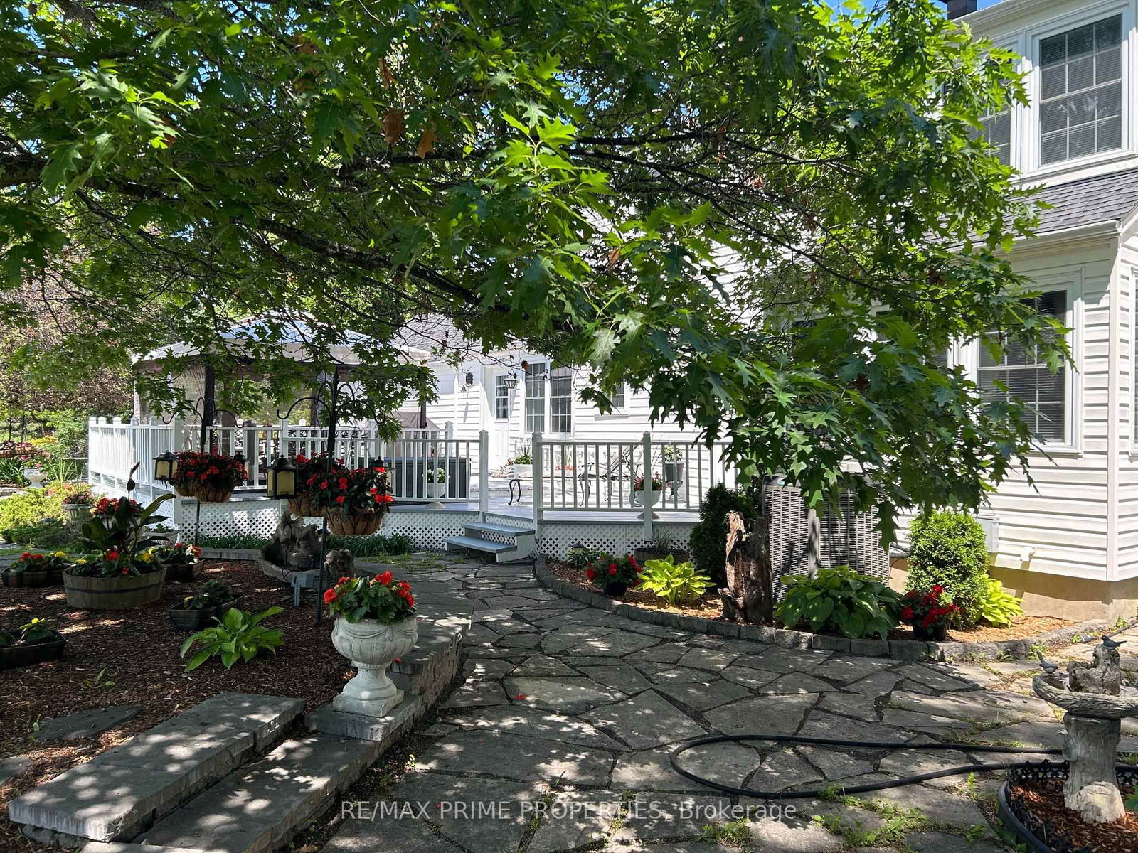 1530 Royal Orchard Drive • Ottawa, ON photo 29
