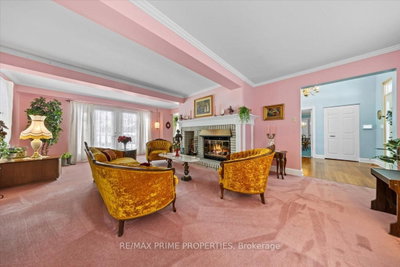 1530 Royal Orchard Drive • Ottawa, ON photo 4