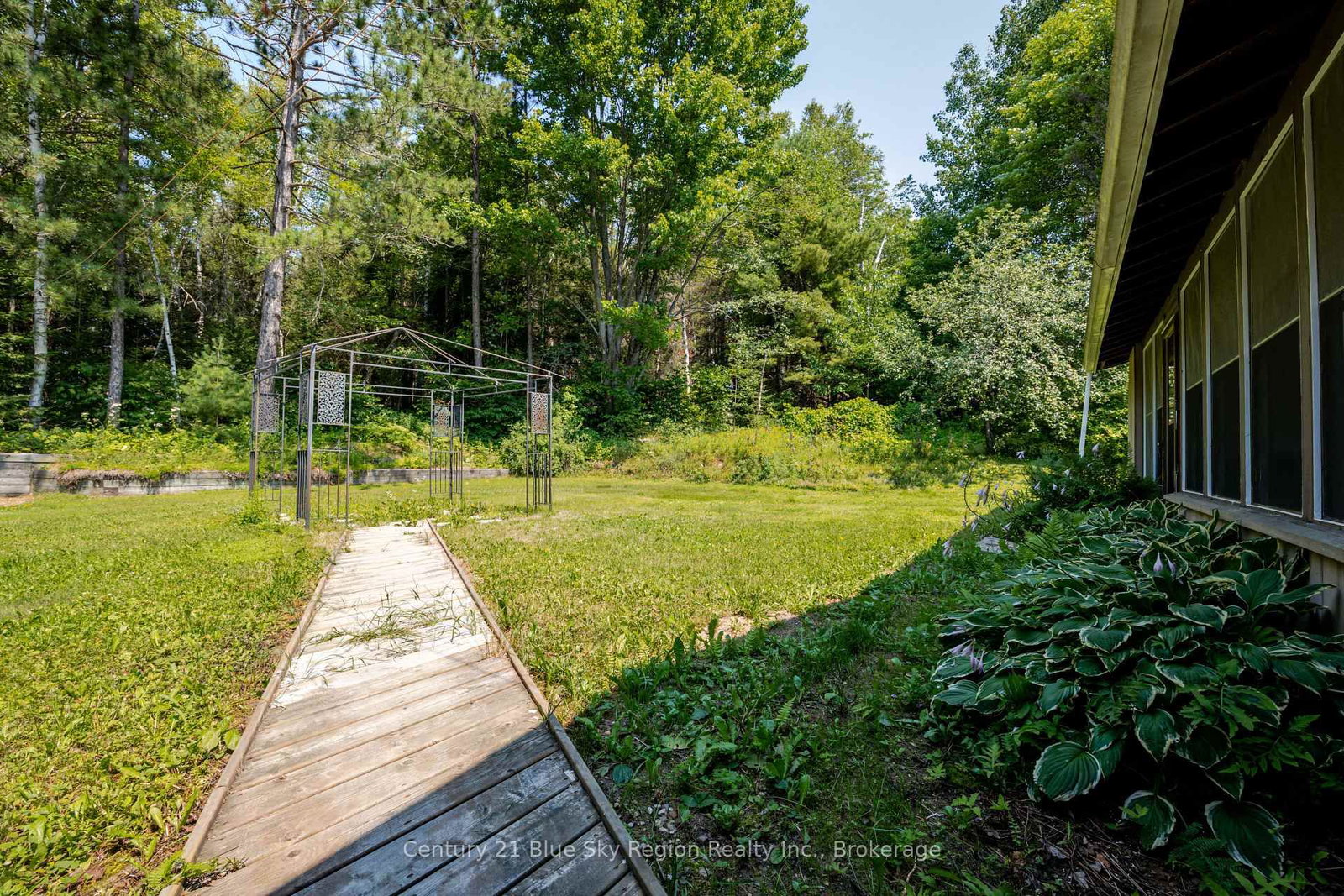 1351 Village Road • East Ferris, ON photo 34