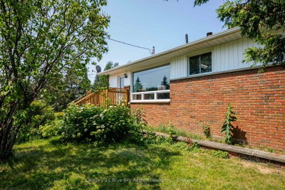1351 Village Road • East Ferris, ON photo 4
