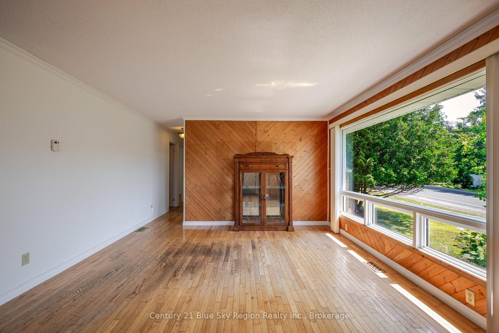 1351 Village Road • East Ferris, ON photo 8