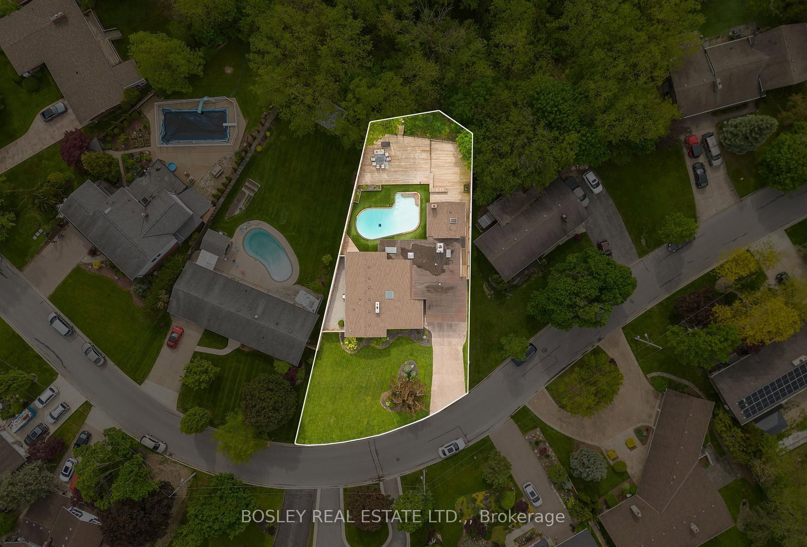 93 Riverview Boulevard • St. Catharines, ON photo 48