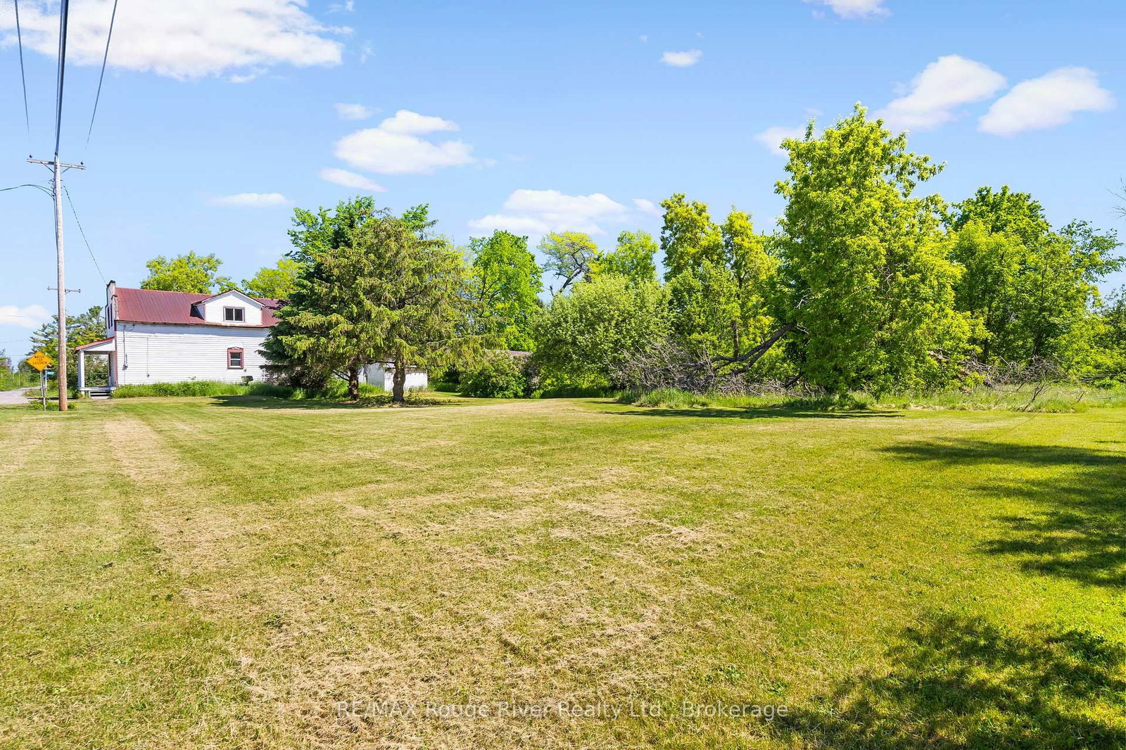 2407 Indian River Line • Otonabee-South Monaghan, ON photo 12