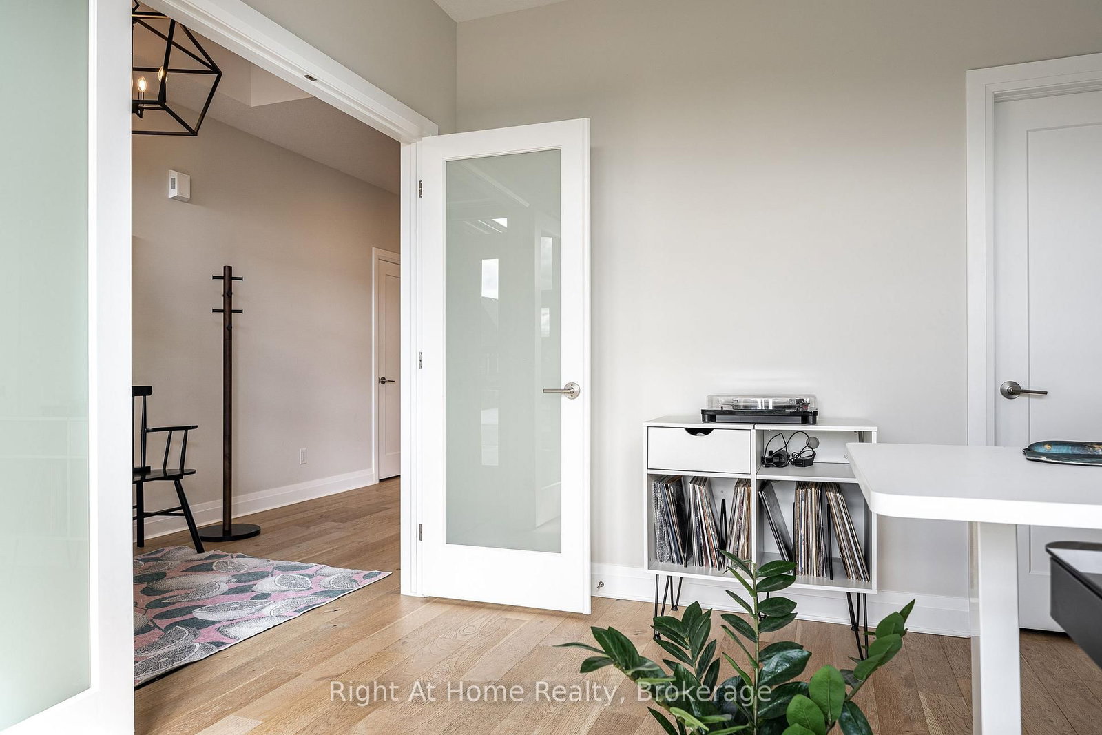 206 Orr Street • Stratford, ON photo 6