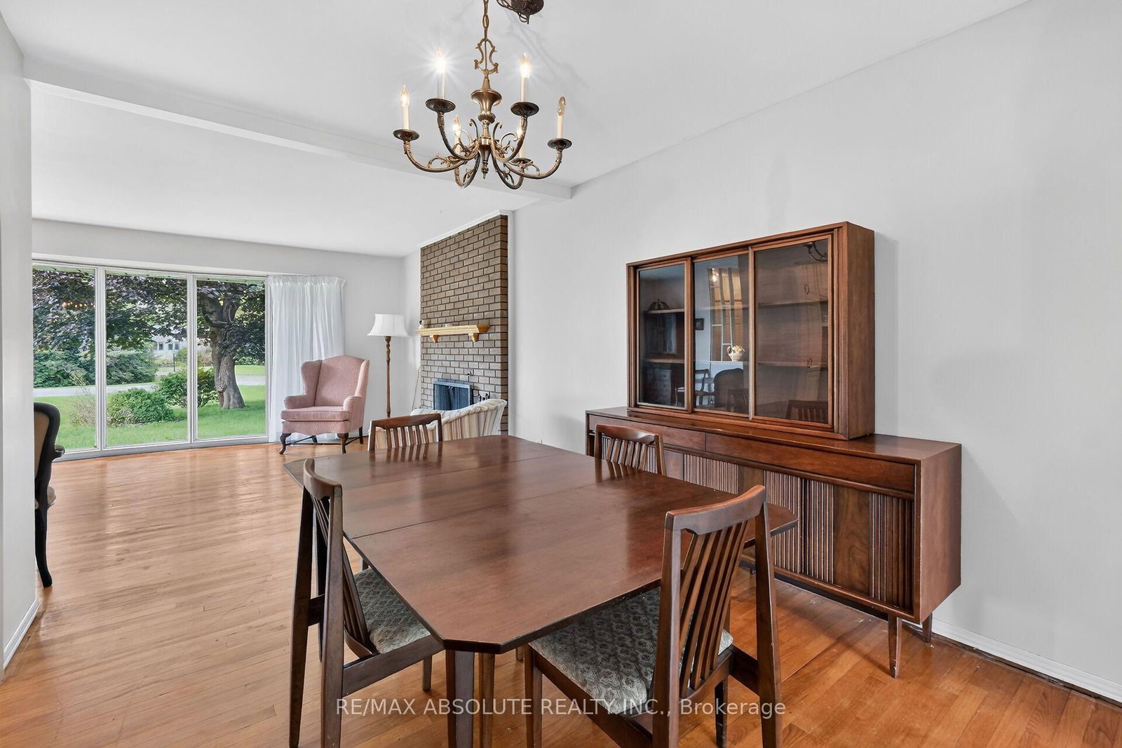 59 Evergreen Drive • Ottawa, ON photo 12