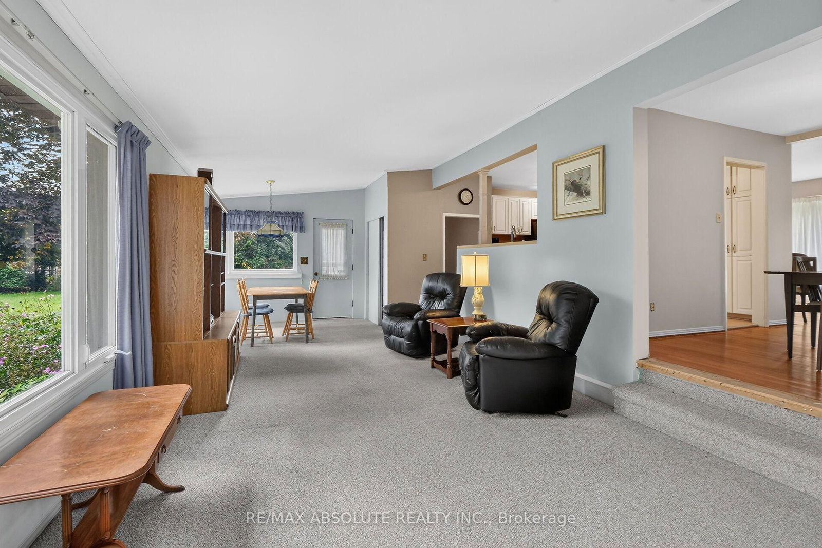 59 Evergreen Drive • Ottawa, ON photo 14