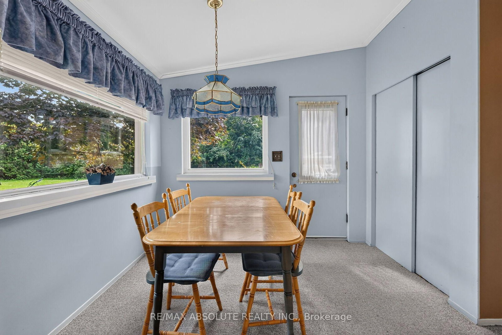 59 Evergreen Drive • Ottawa, ON photo 17