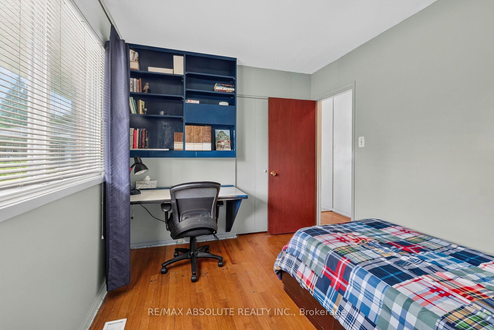 59 Evergreen Drive • Ottawa, ON photo 25