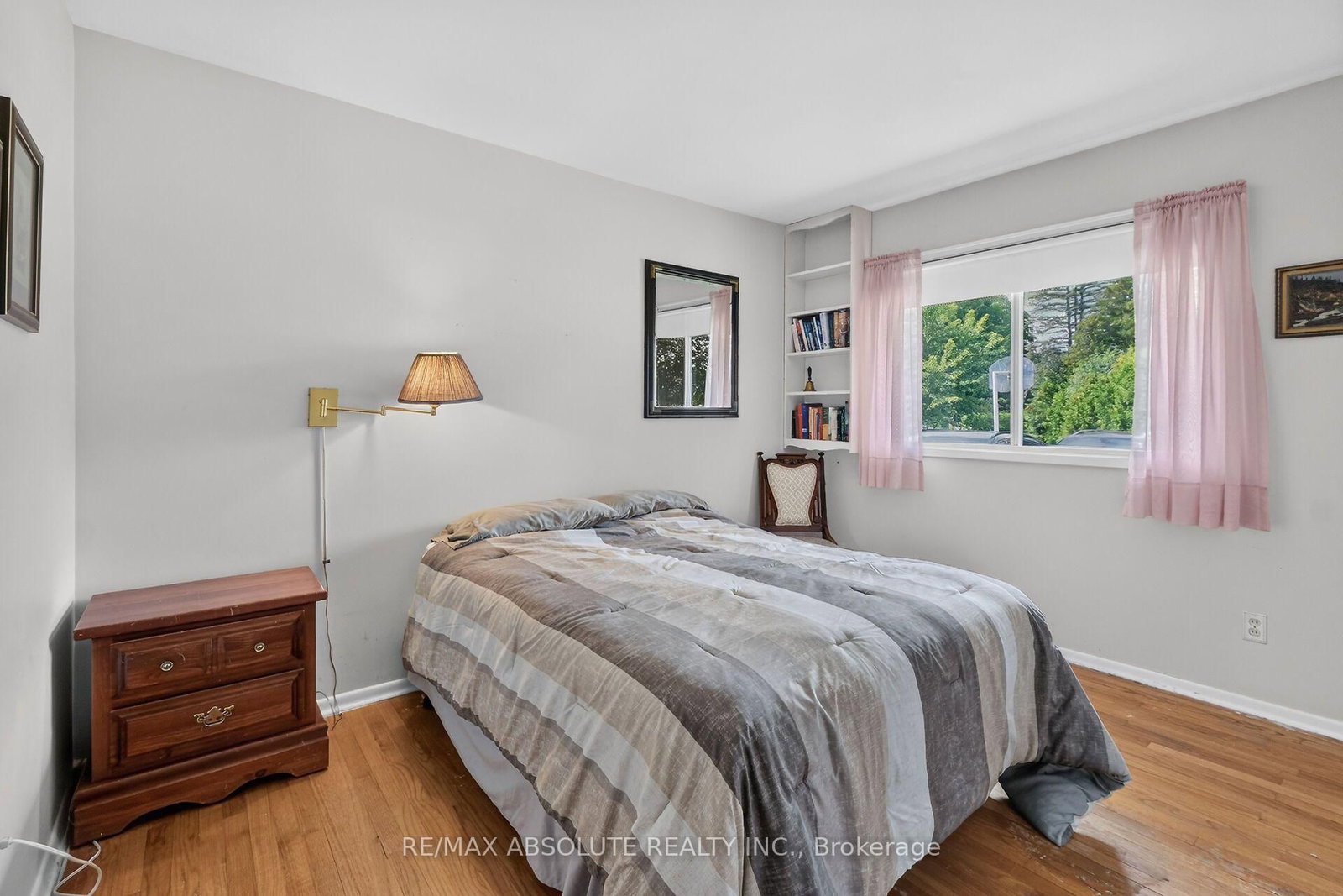59 Evergreen Drive • Ottawa, ON photo 28