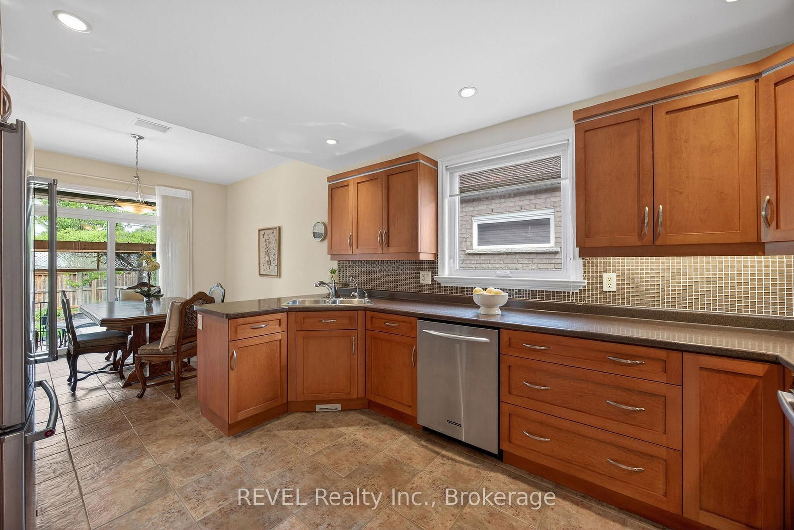 30 Bianca Drive • Niagara-on-the-Lake, ON photo 15