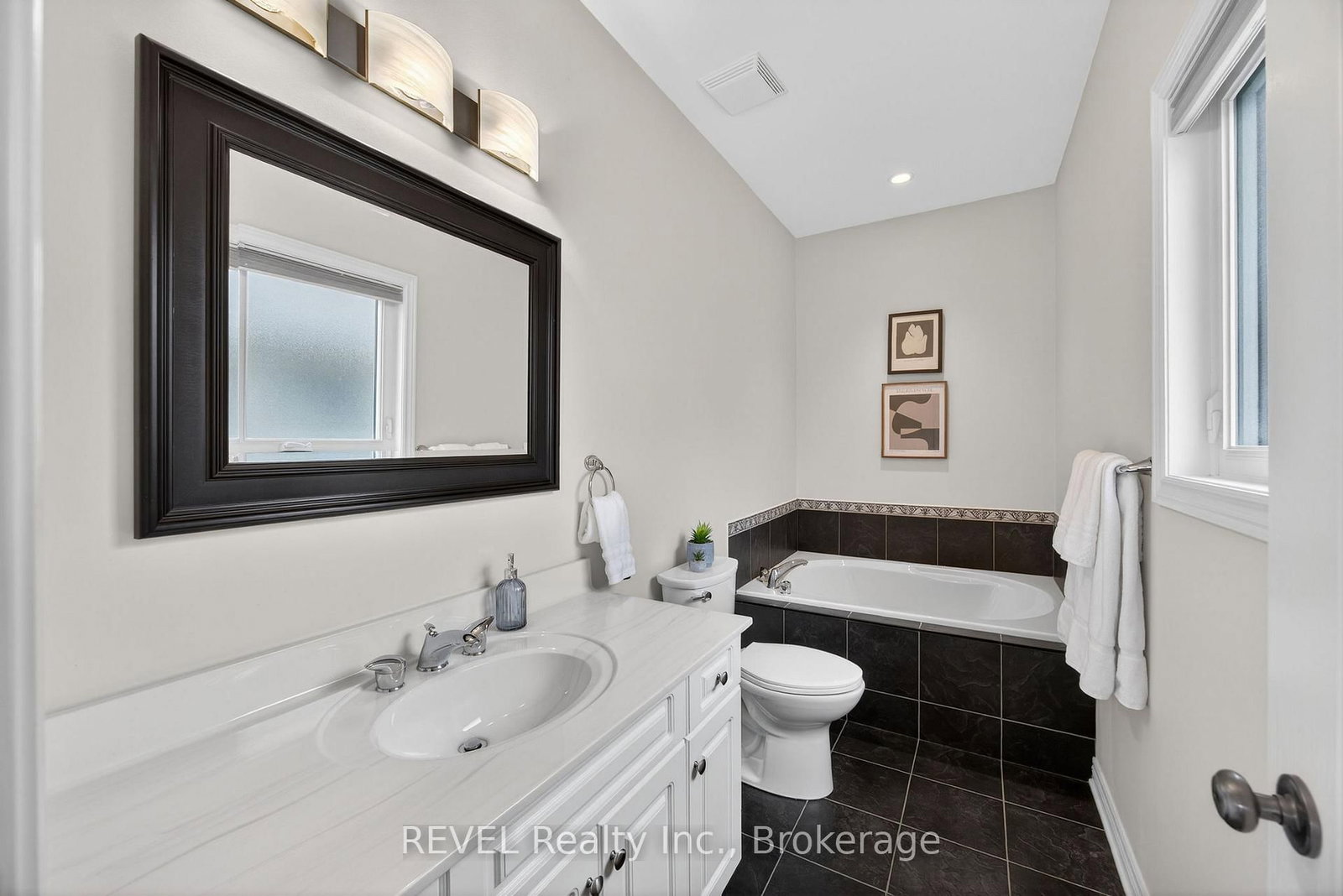 30 Bianca Drive • Niagara-on-the-Lake, ON photo 21