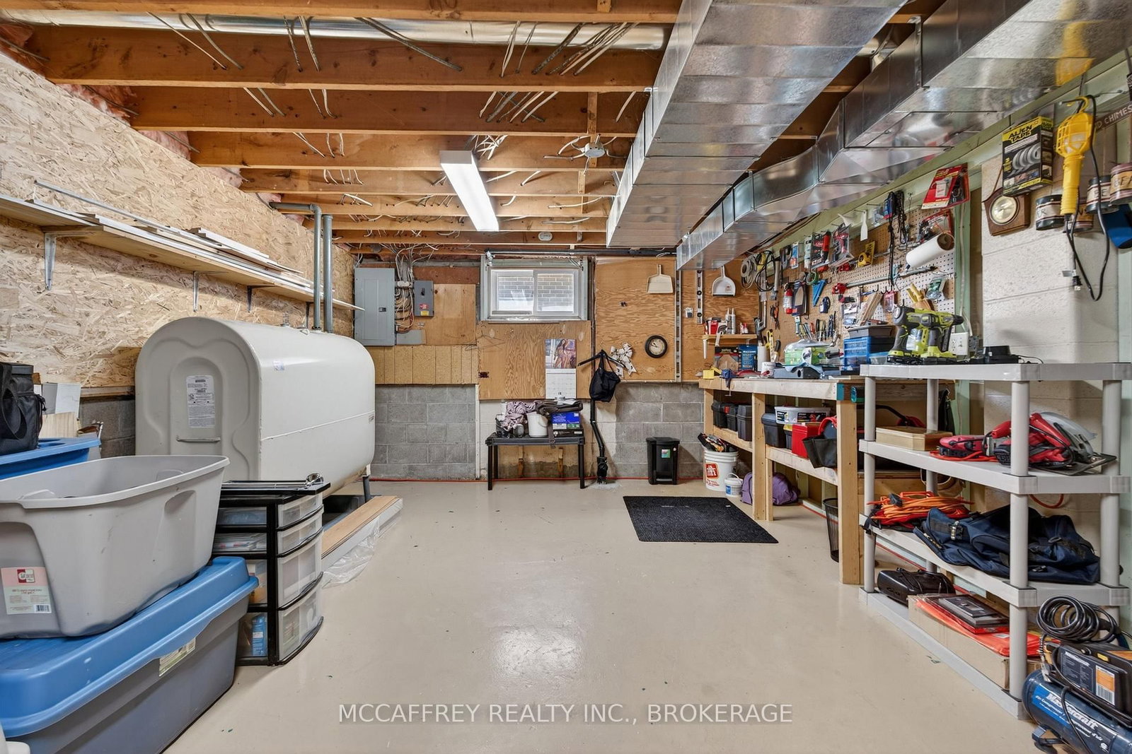 46 College Street • Tweed, ON photo 27