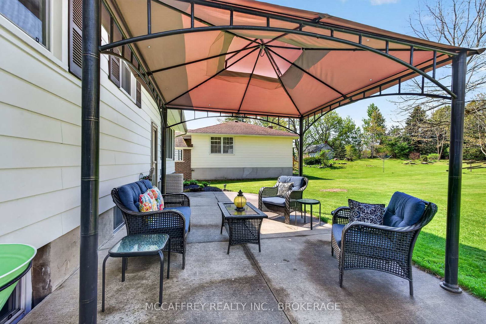 46 College Street • Tweed, ON photo 29