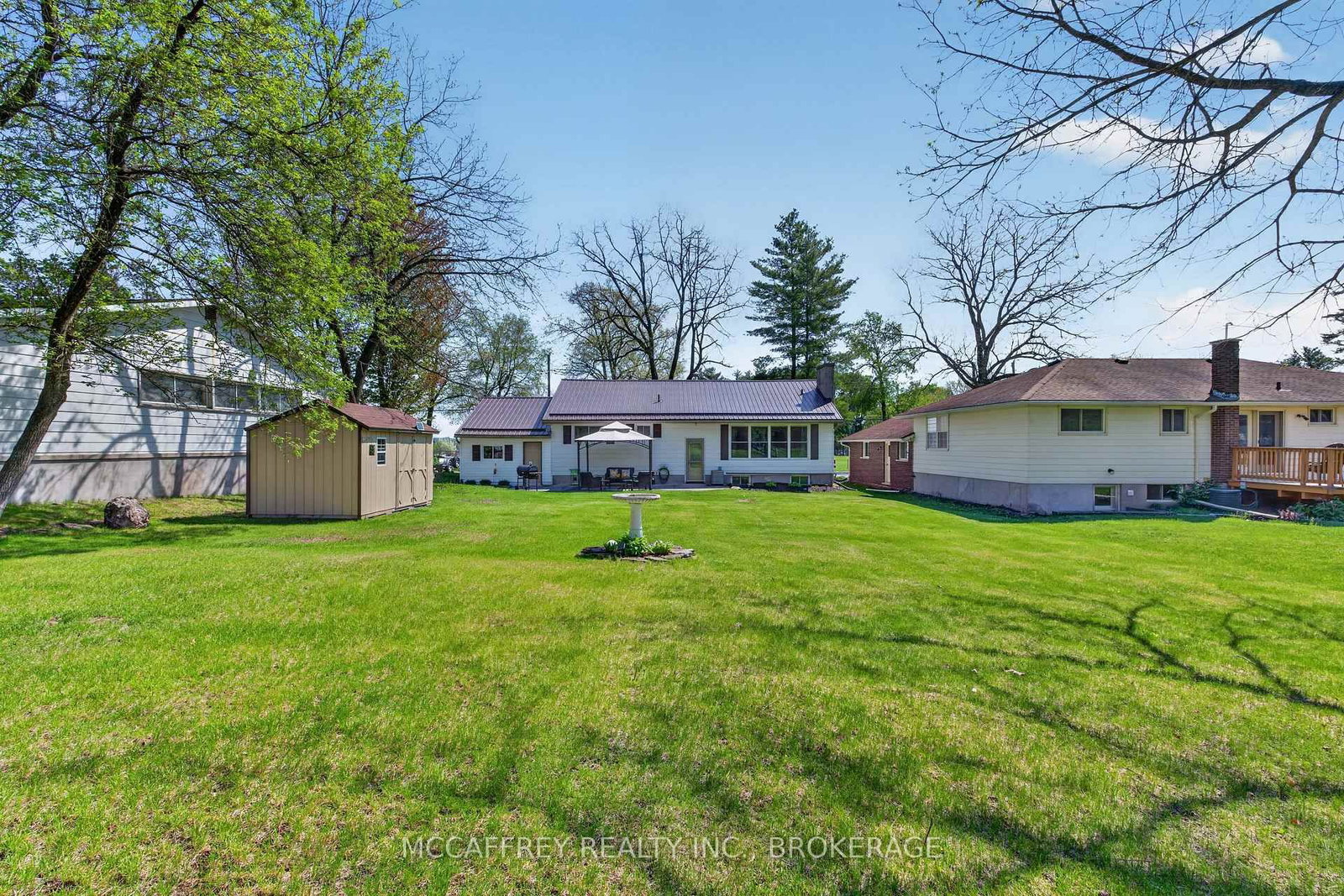 46 College Street • Tweed, ON photo 34