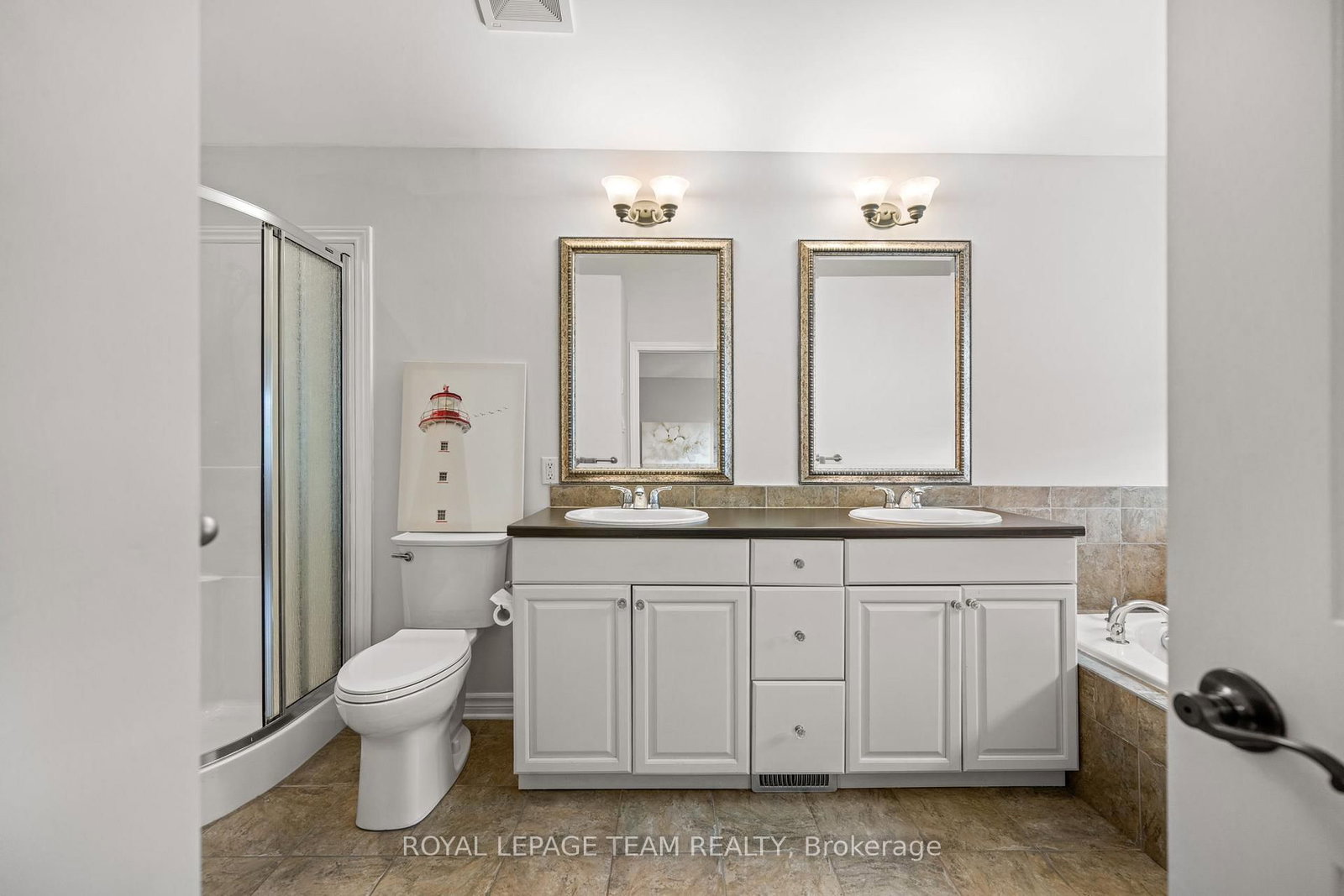 642 Tillbury Avenue W • Ottawa, ON photo 20