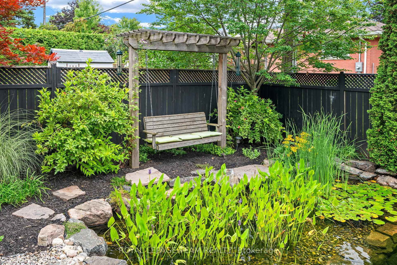 642 Tillbury Avenue W • Ottawa, ON photo 33