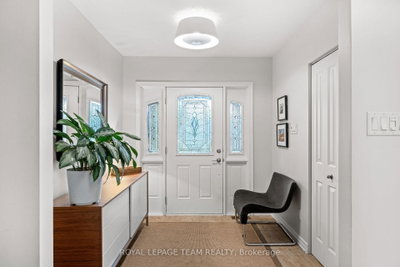 642 Tillbury Avenue W • Ottawa, ON photo 5