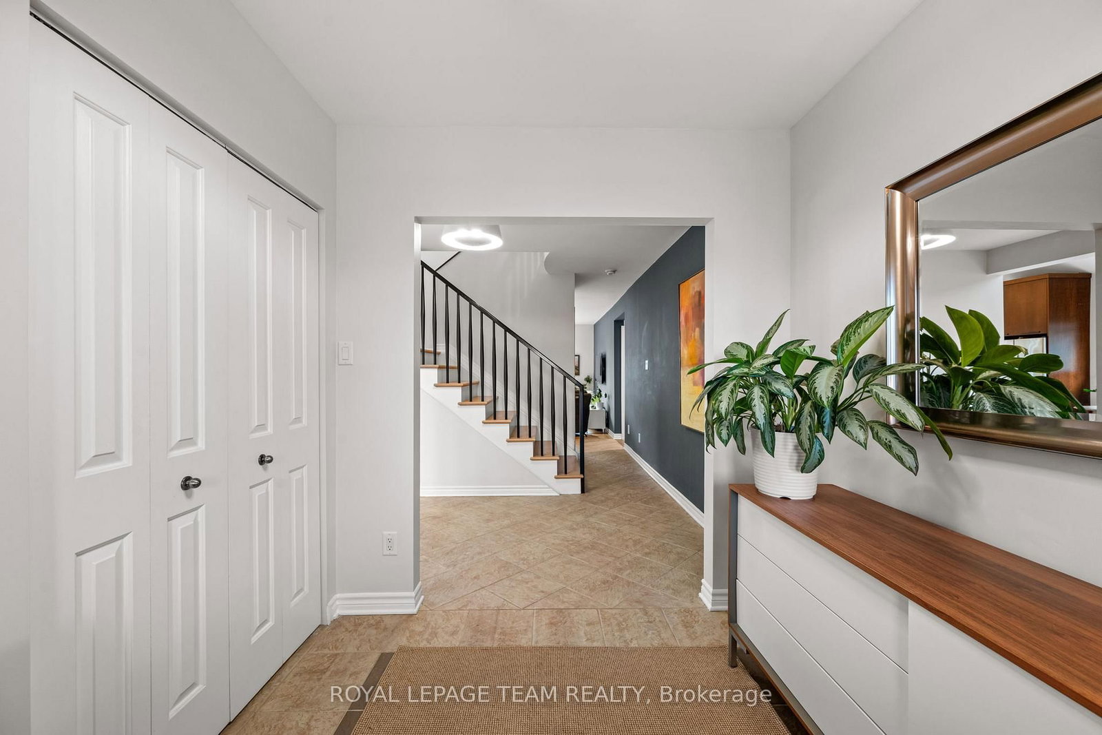642 Tillbury Avenue W • Ottawa, ON photo 6
