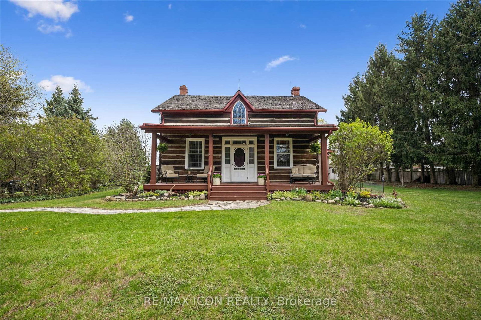 630 Robert Ferrie Drive • Kitchener, ON photo 2
