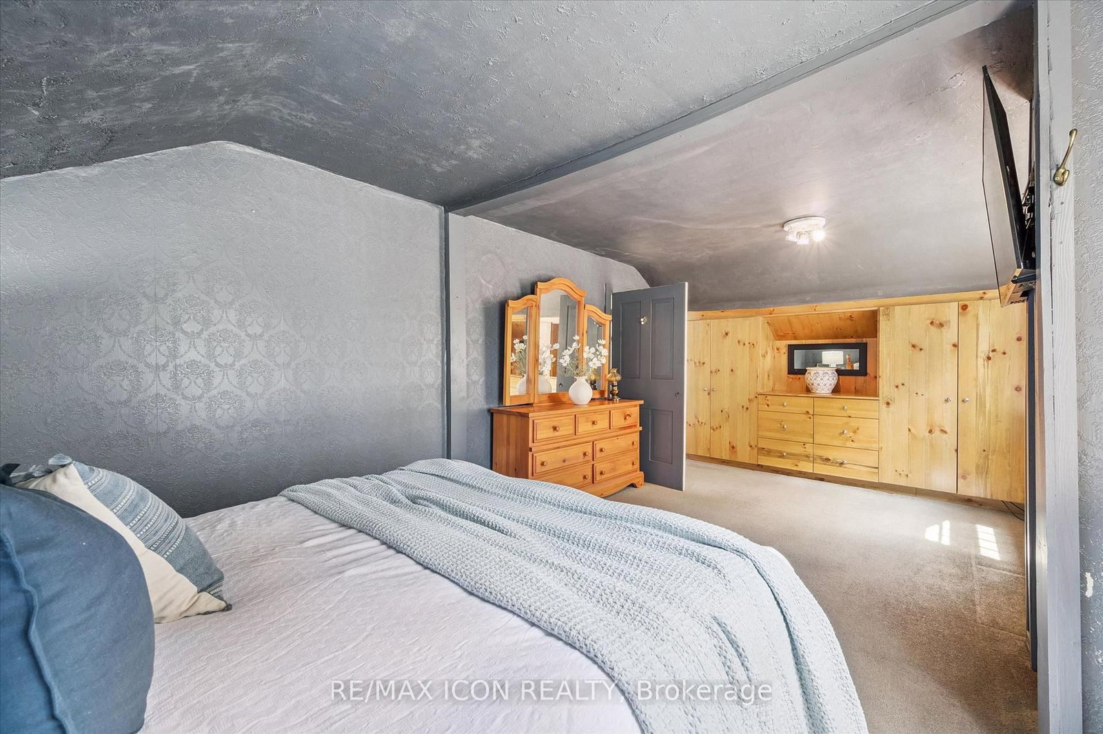 630 Robert Ferrie Drive • Kitchener, ON photo 23