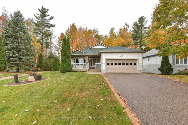 19 Springwood Crescent