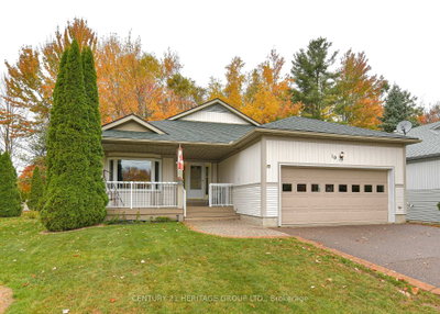 19 Springwood Crescent • Gravenhurst, ON photo 2