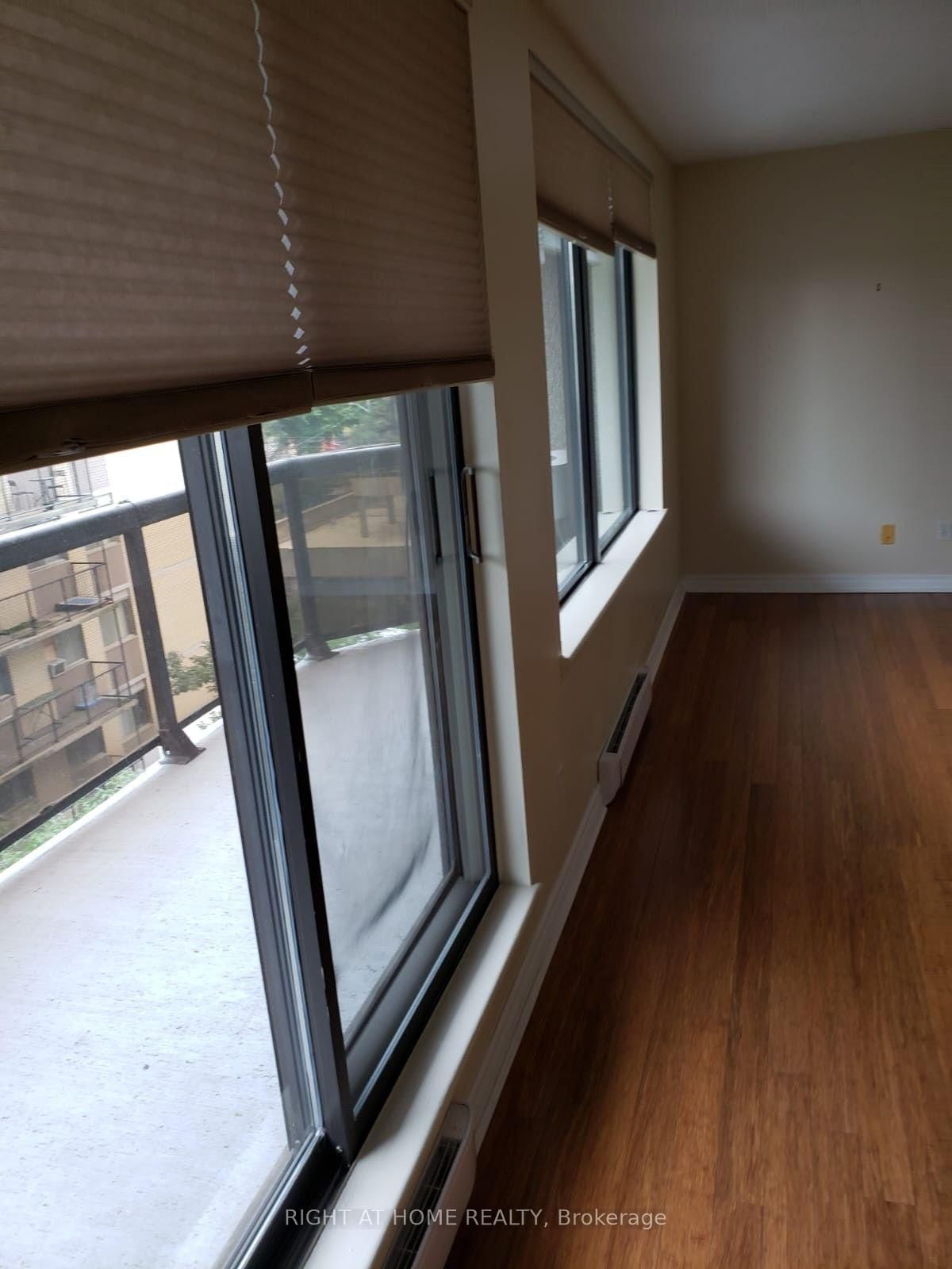 470 Laurier Avenue W • #706 • Ottawa, ON photo 11