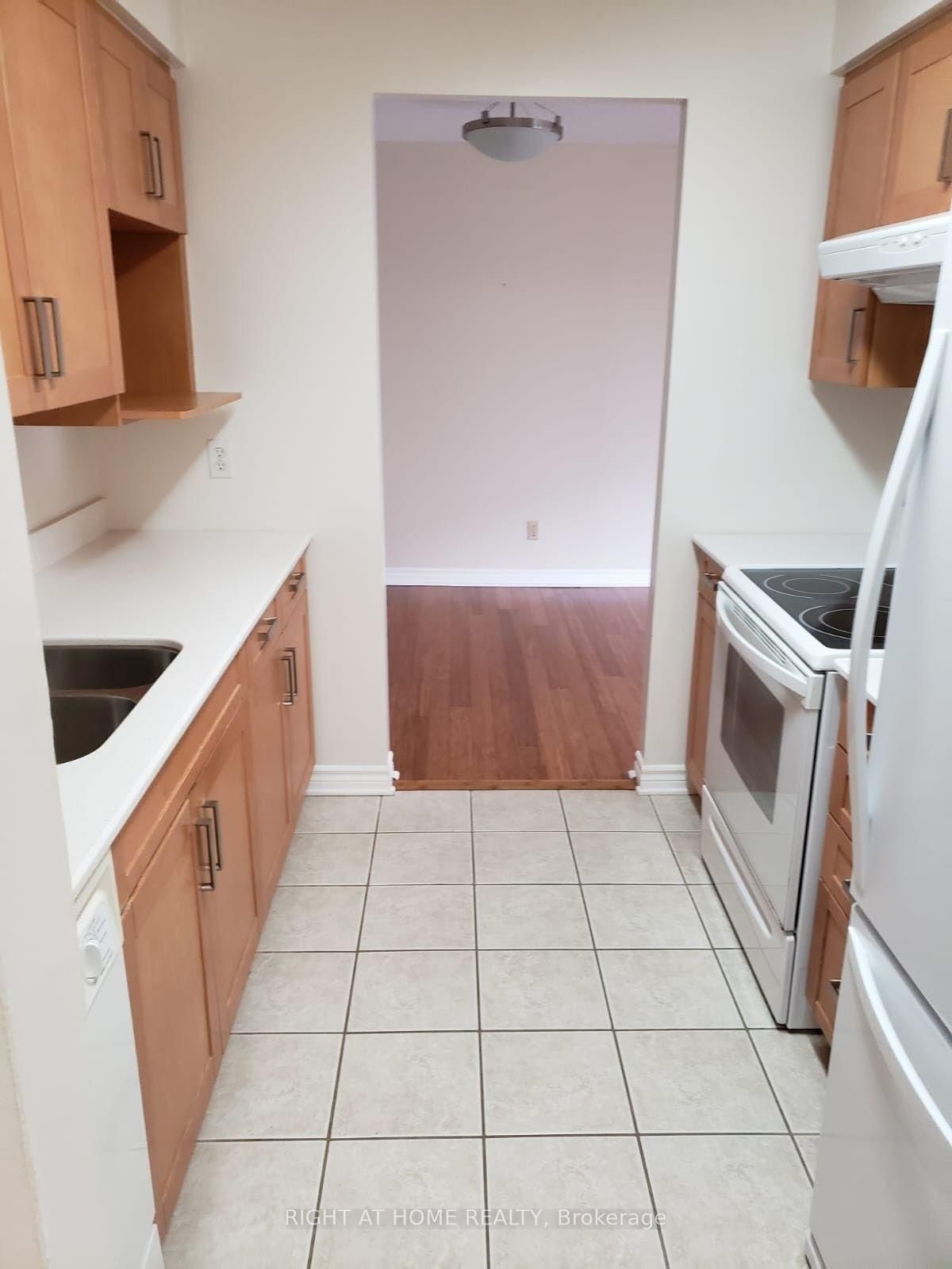 470 Laurier Avenue W • #706 • Ottawa, ON photo 15