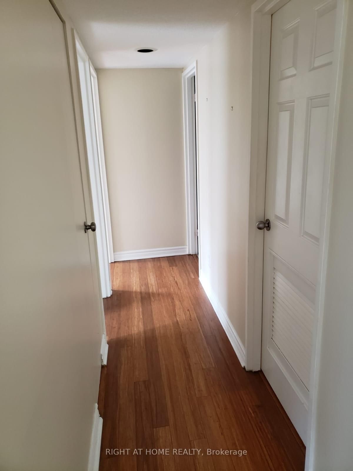 470 Laurier Avenue W • #706 • Ottawa, ON photo 16