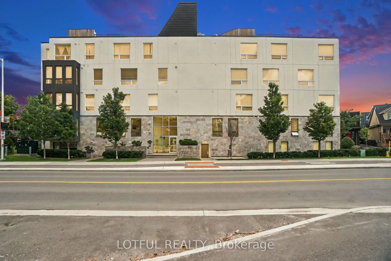 Front view of 401-150 Greenfield Avenue, Ottawa