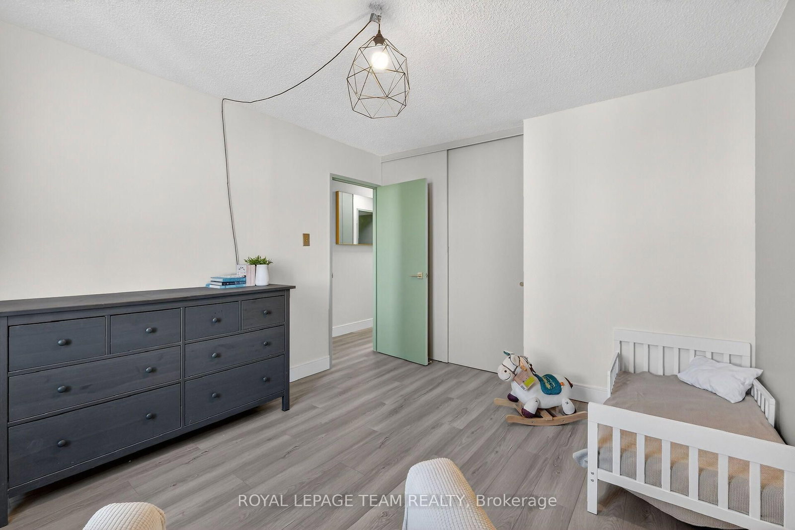 515 St Laurent Boulevard • #1809 • Ottawa, ON photo 24