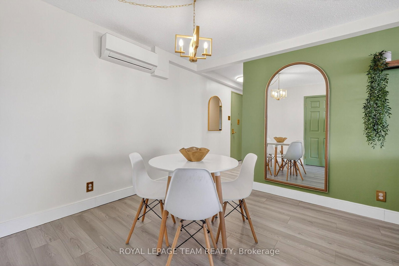 515 St Laurent Boulevard • #1809 • Ottawa, ON photo 32