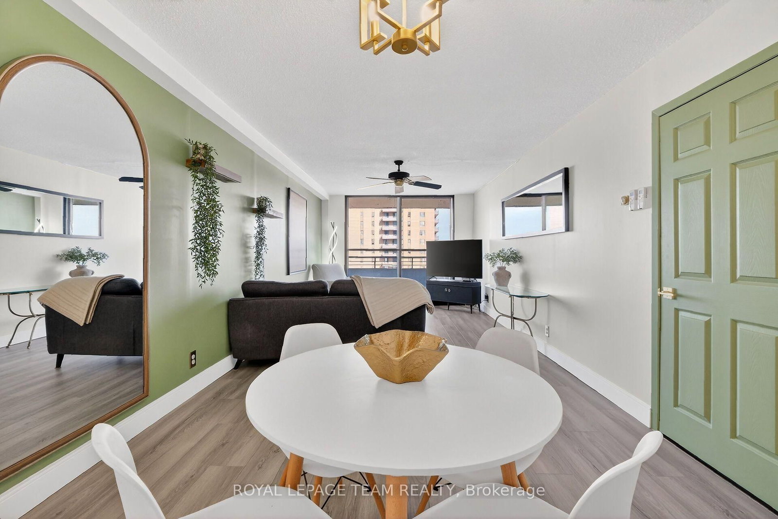 515 St Laurent Boulevard • #1809 • Ottawa, ON photo 33