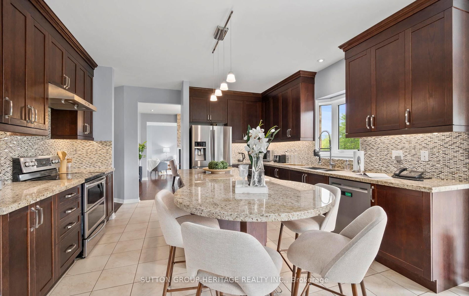 61 Songbird Crescent • Kawartha Lakes, ON photo 10