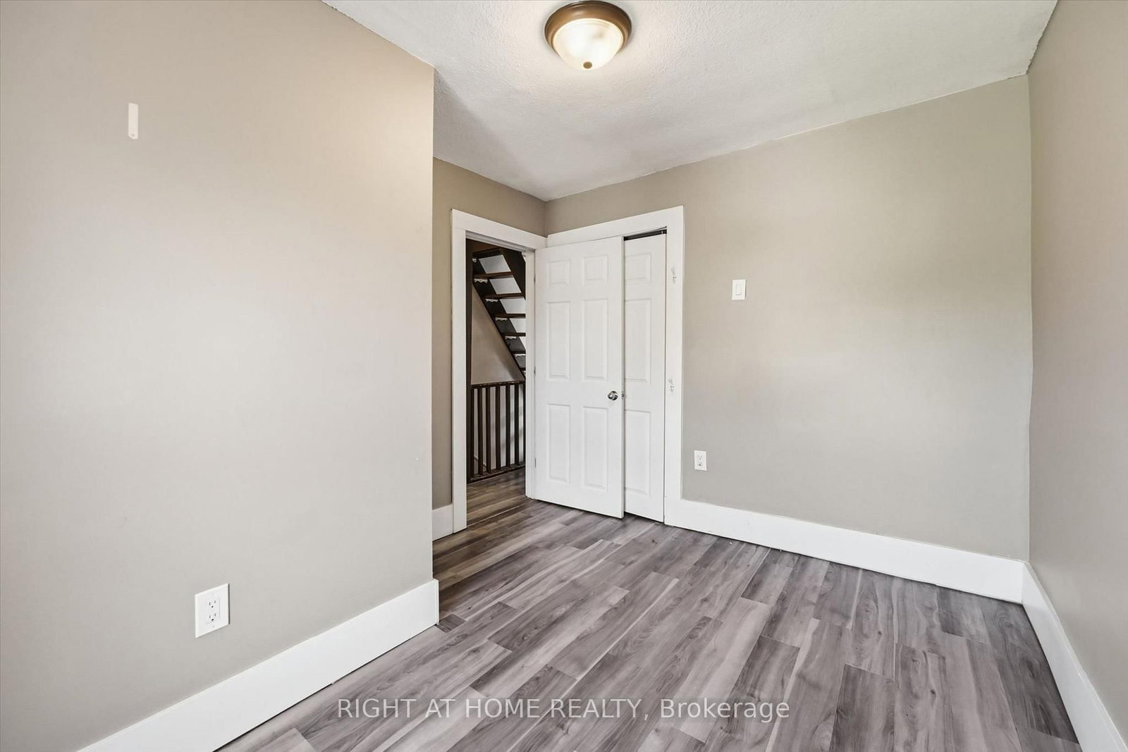 343 Cumberland Avenue • Hamilton, ON photo 20