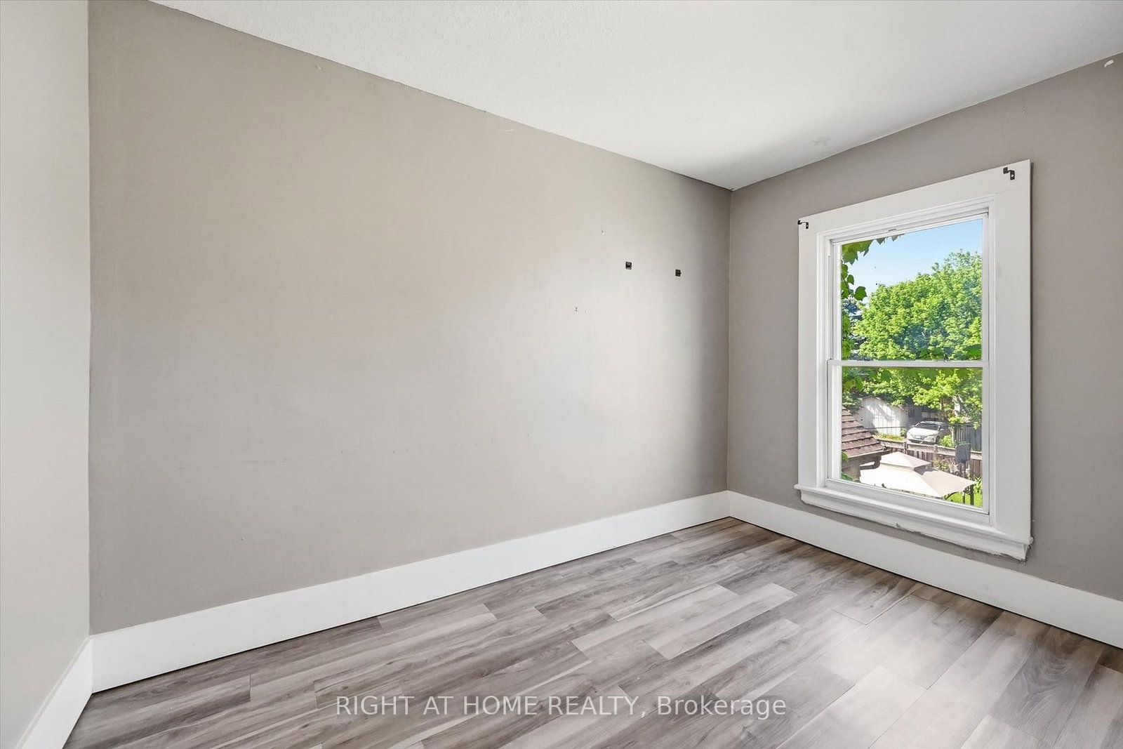 343 Cumberland Avenue • Hamilton, ON photo 21