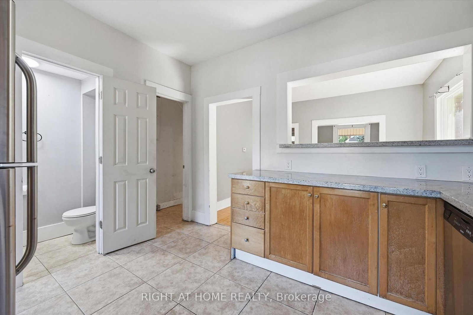 343 Cumberland Avenue • Hamilton, ON photo 28