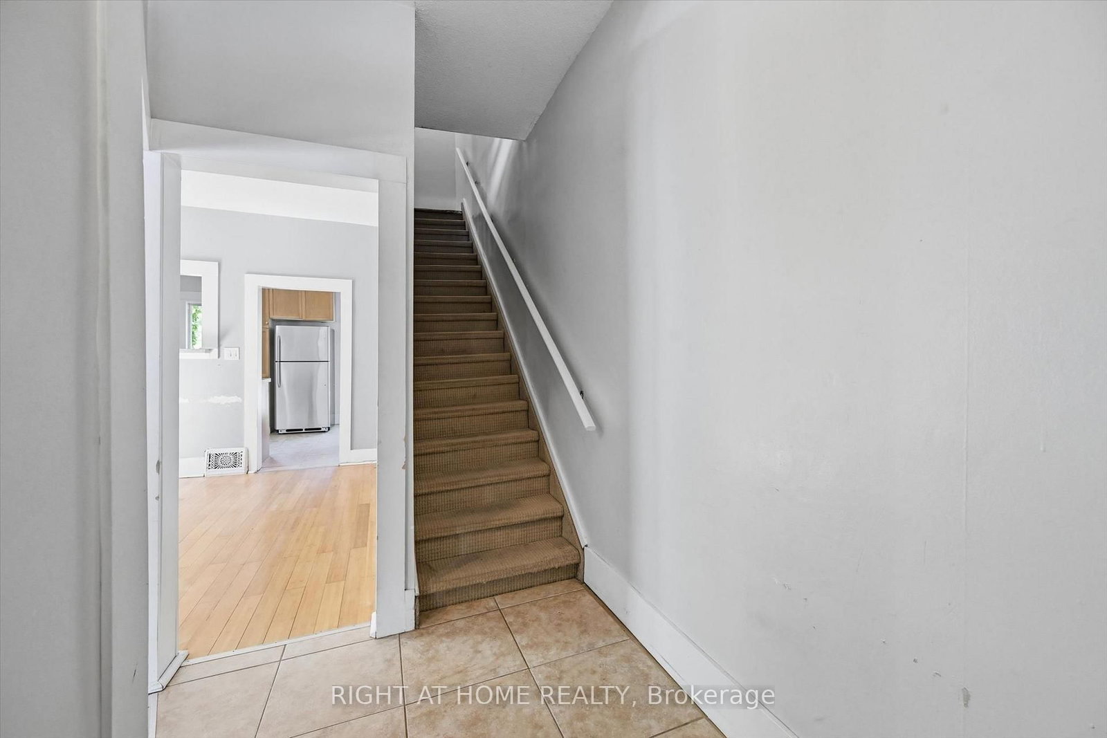 343 Cumberland Avenue • Hamilton, ON photo 8