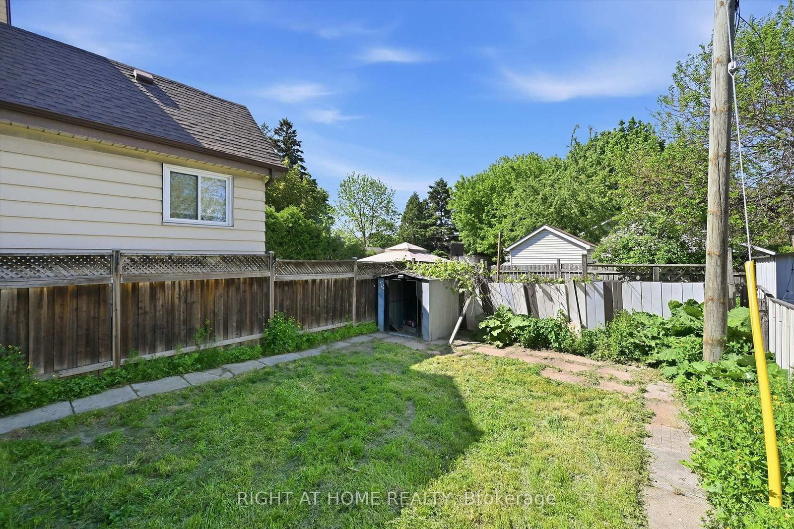 343 Cumberland Avenue • Hamilton, ON photo 9