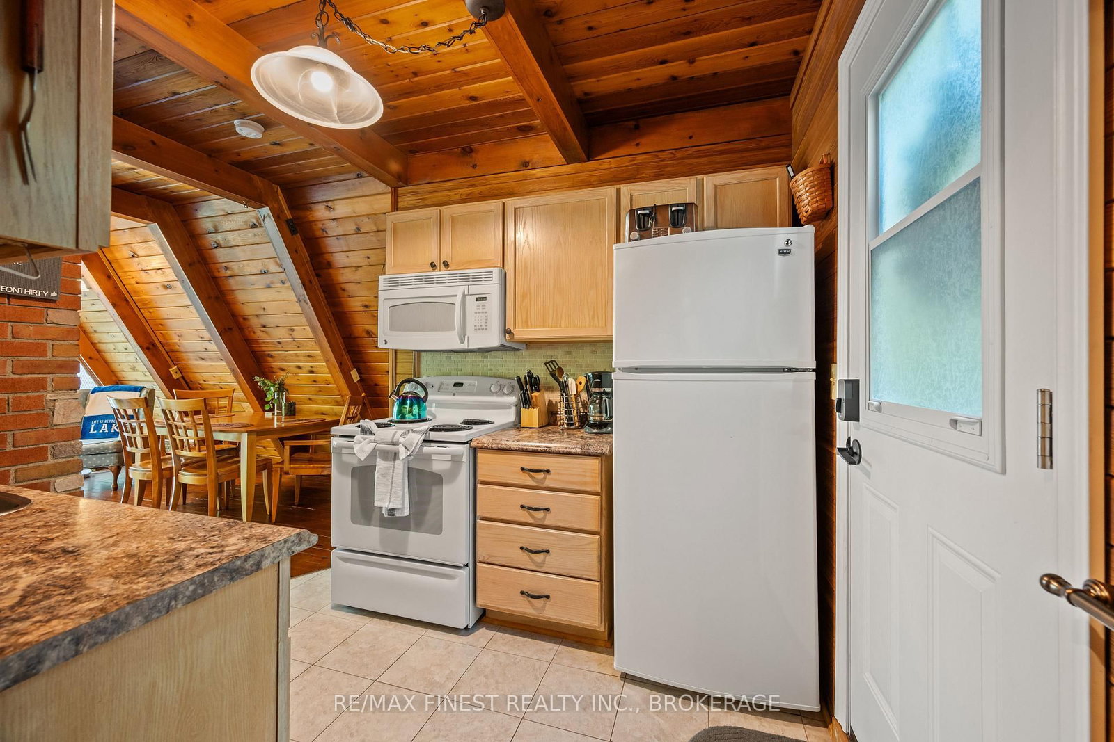53 Hillside Lane • Verona, ON photo 14